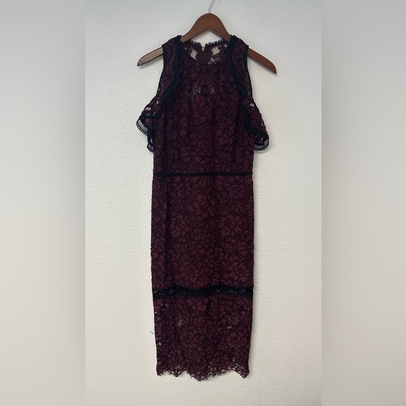 Alexis lace Evie Gothic Style Dress burgundy size medium. - Picture 2 of 13